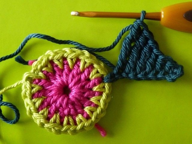 Crochet pattern colorful star by ATERGcrochet