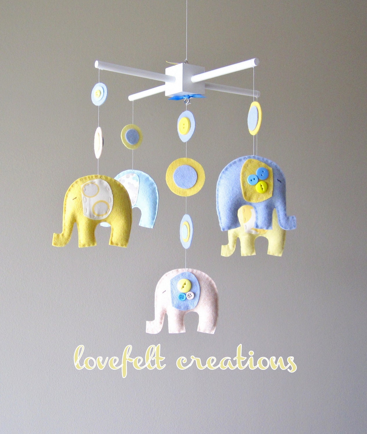 Baby crib mobile - Custom Baby Mobile - Elephant Mobile - Elephant Circle Mobile - You can PICK ur COLORS and FABRIC :)