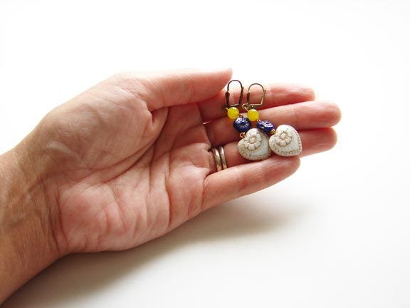White Heart Earrings. Czech and Yellow Jade Beads. French Country Color. Shabby Chic