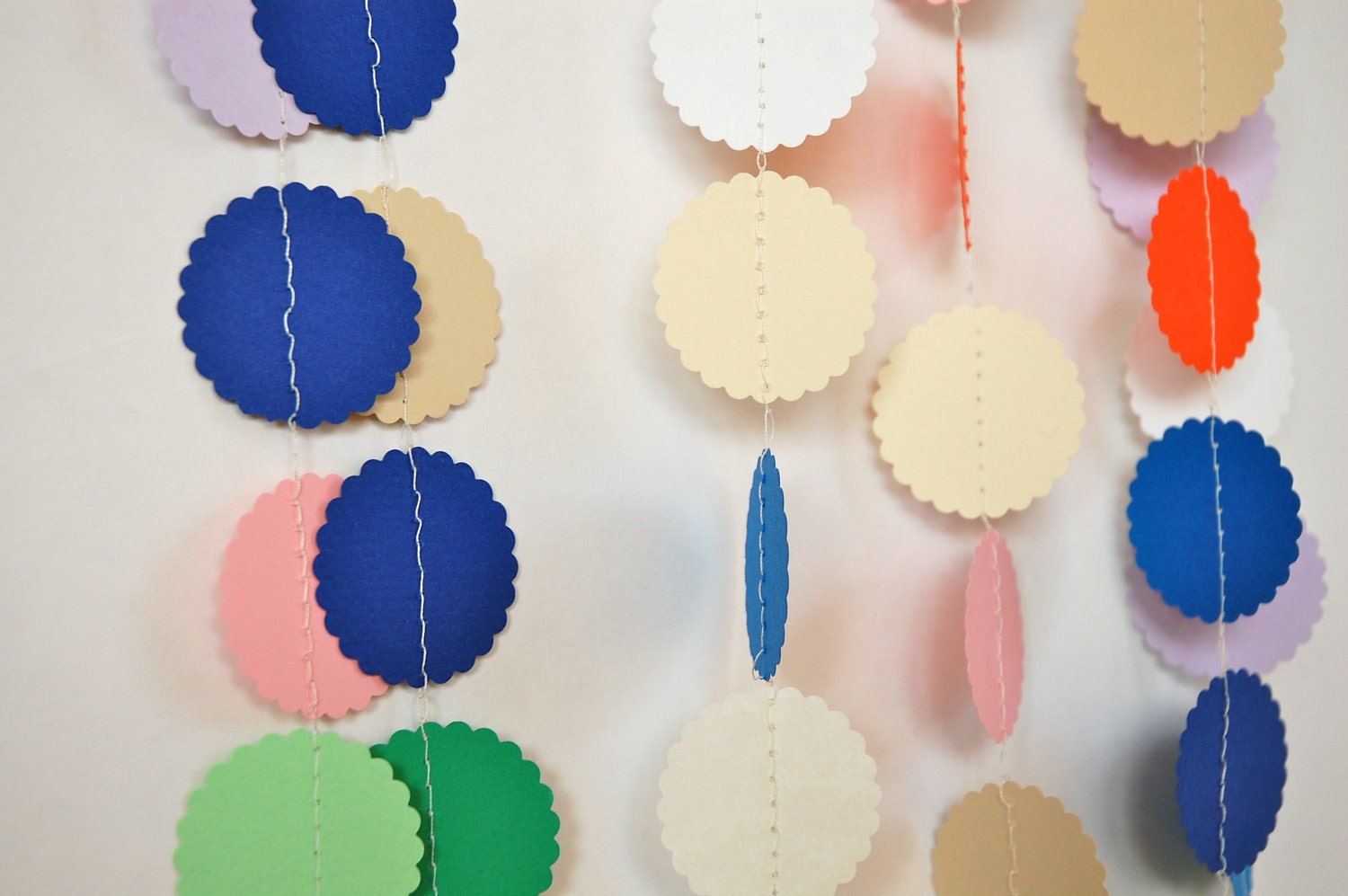 Multicolor Paper Garland, Modern Christmas Tree Garland, Holiday Decor, Dorm Decor, Apartment Decor 8 feet