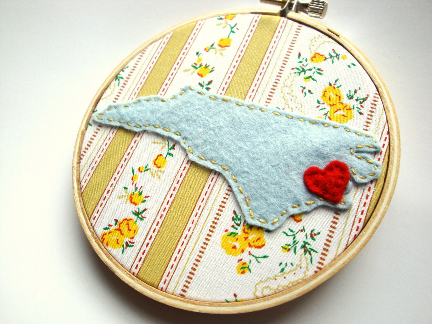 Custom State 4 inch hand embroidery Hoop Wall Art Personalized City 4 graduation gift new home