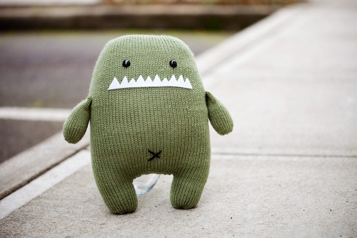 Hand Knit Amigurumi Stuffed Monster: Hugo