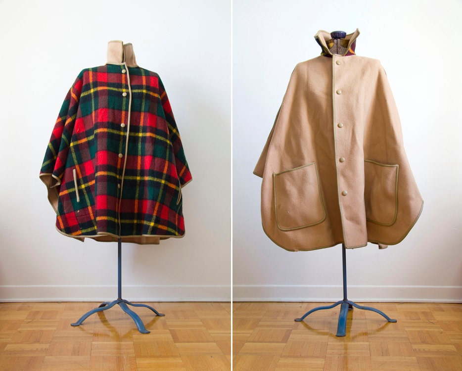 SALE Vintage reversible plaid & camel cape one size
