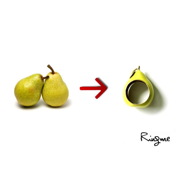 Ring Me // Contemporary Jewelry -- Pear Ring
