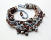 Blue brown knit necklace with bamboo beads OOAK - rRradionica