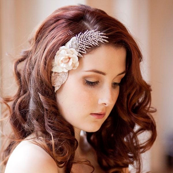 Vintage Sparkle Floral Leaf and Rhinestone Comb