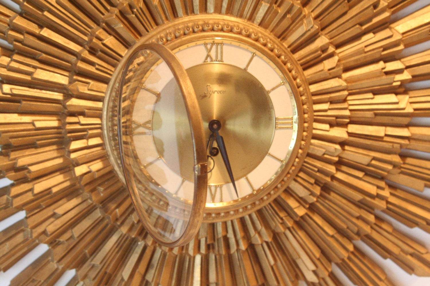 SALE Vintage Atomic Gold Large Syroco Starburst Clock Sunburst