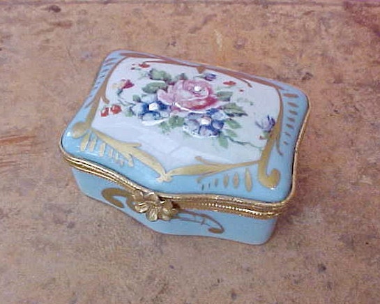 Beautiful Hand Painted French Robin's Egg Blue Porcelain Trinket Box with Pink Rose