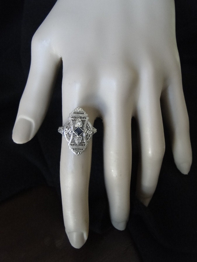 Antique Edwardian - Art Deco Sapphire & Diamond Filigree Ring - Great Wedding, Anniversary or Mother's Day gift