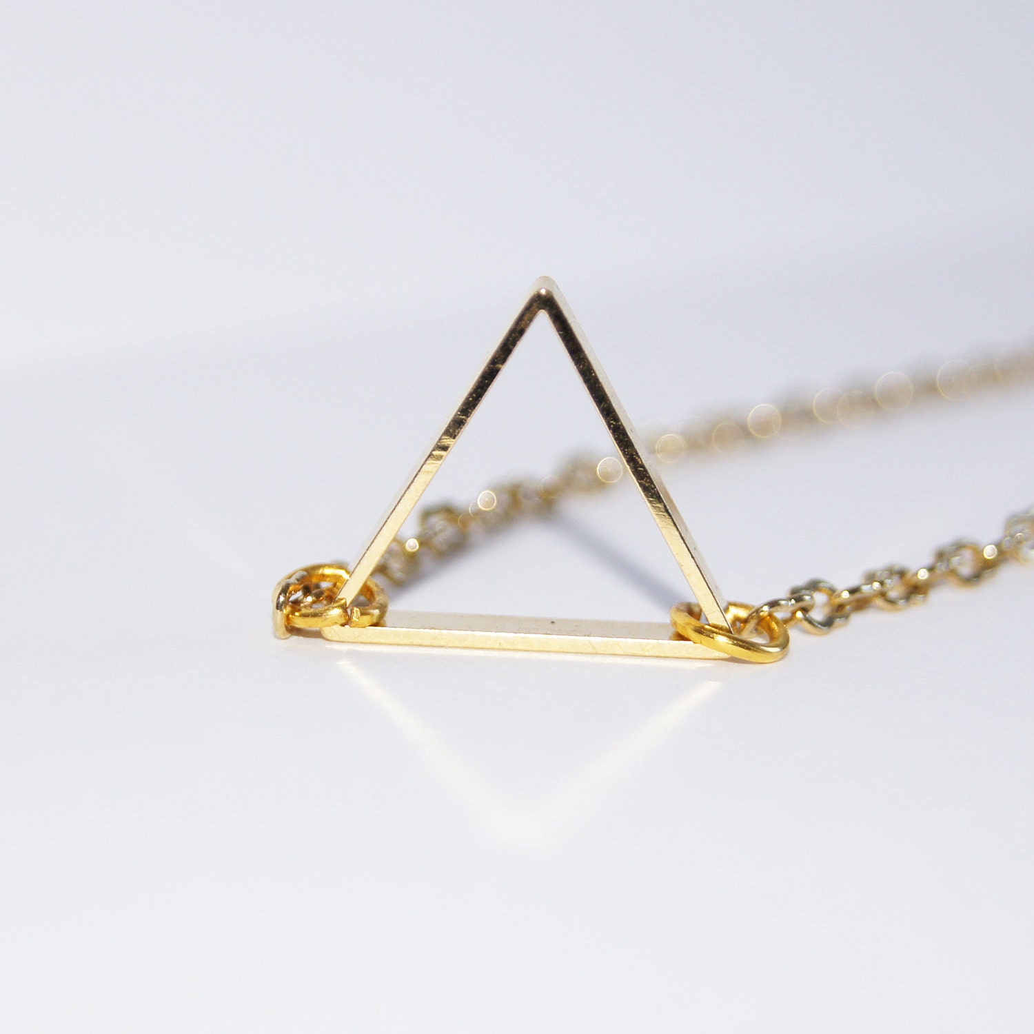 Trisimple - Simple Gold Plated Triangle Slim Chain Bracelet -  Geometric Chic Minimalist