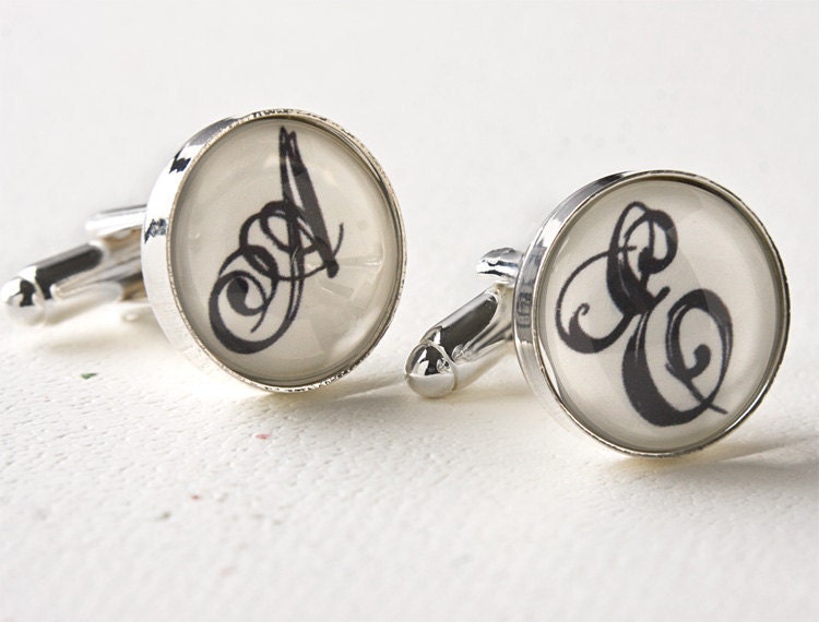 Monogrammed Cufflinks - Wedding Cufflinks - Perfect Gift for the Groom Graduate or Fathers Day