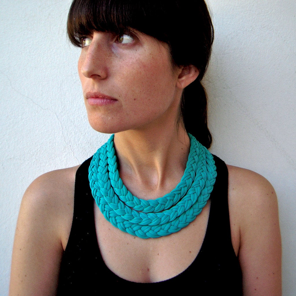 The triple braid necklace - handmade in emerald fabric