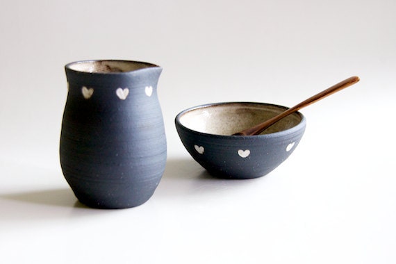 Black and White Creamer and Sugar Bowl- Hearts (made to order)