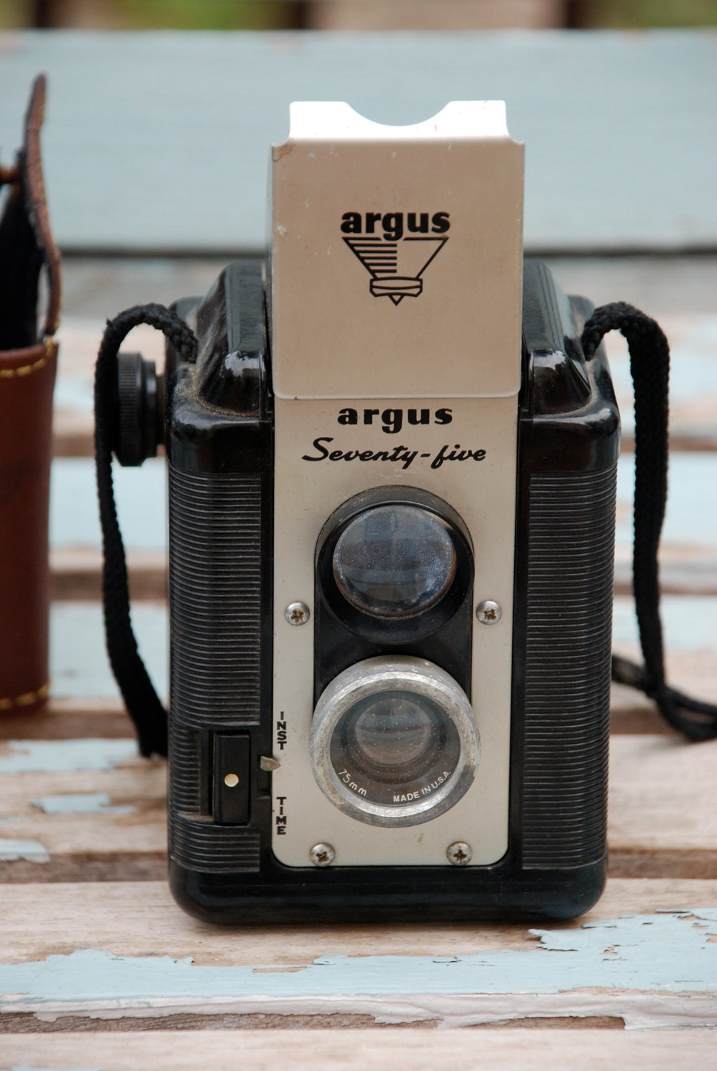 Argus Vintage Camera Seventy Five with Leather Case 1949 - 1954