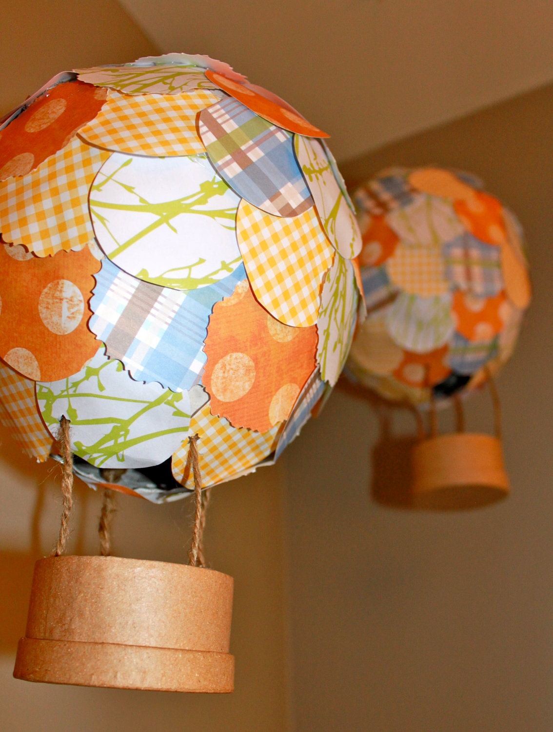 Crib Mobile - Unique Baby Crib Mobile - Nursery Decor -Modern Crib Mobile - Hot Air Balloons - Balloons - Balloon Mobile - Balloon Nursery