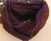 Ripple Knit Continuous Scarf or Cowl