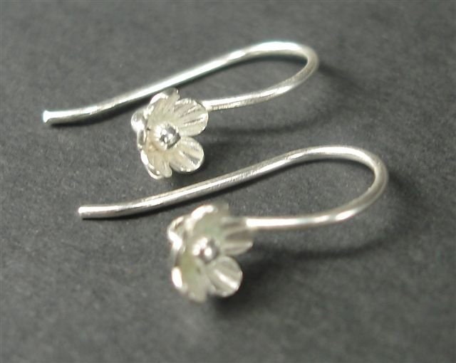 EWFMN54 - 925 Sterling Silver Lotus Earwire
