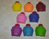 Recycled crayon party favor - cupcake 8 count