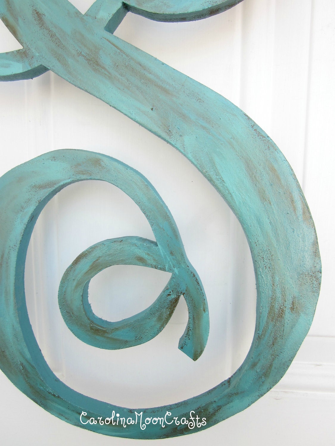 Single Letter Monogram Wooden Door Decor - 18 inches