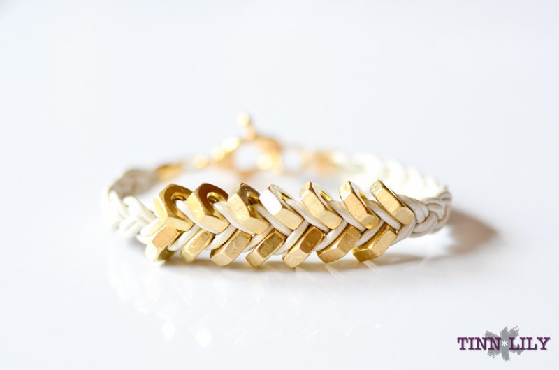 TINNLILY Hex Nut Bracelet in Pearl Leather