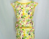 Kitch Cobbler Apron with Lemons, Limes - Kitchy Kitchen Fruit Slices