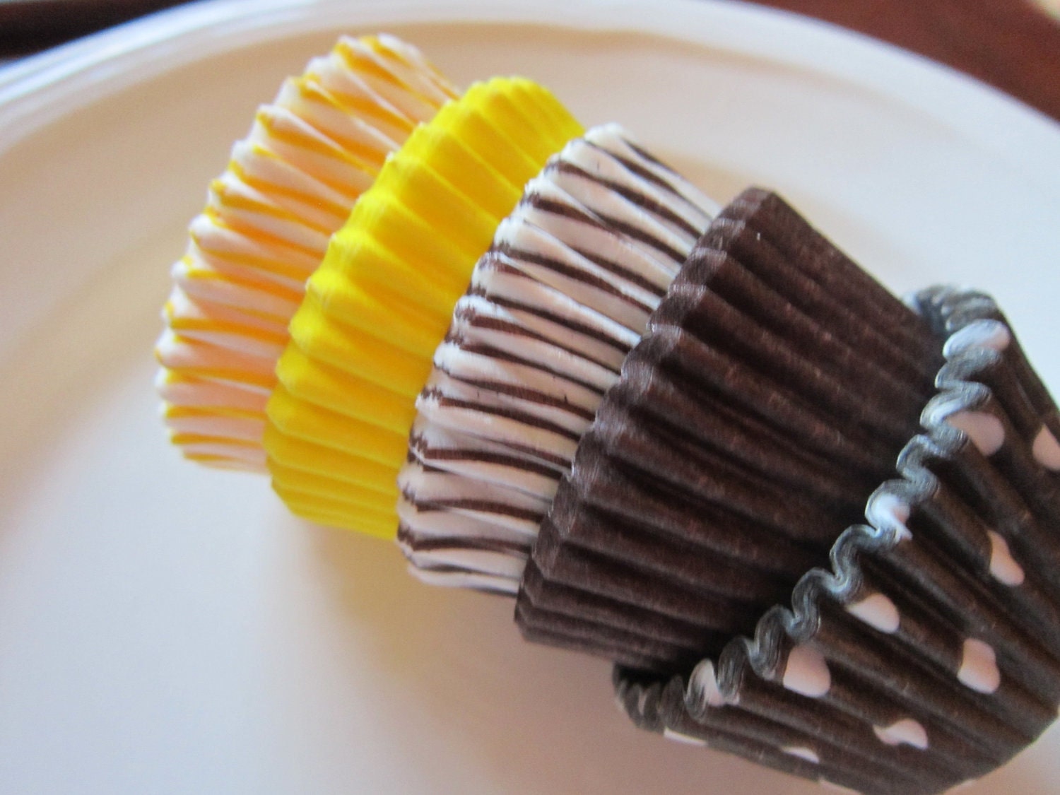 60 Assorted Brown & Yellow Mini Baking Cup-Cake Pop-Candy Cup Il_570xn