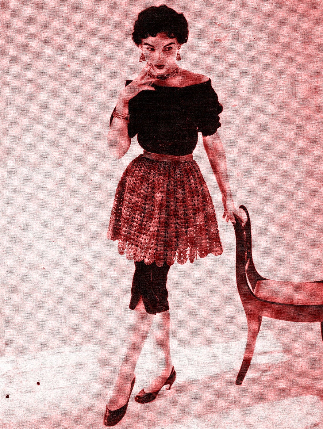 1950s Shell Stitch Skirt in Long and Short Lengths, Scalloped Hem - Crochet PDF pattern 5411