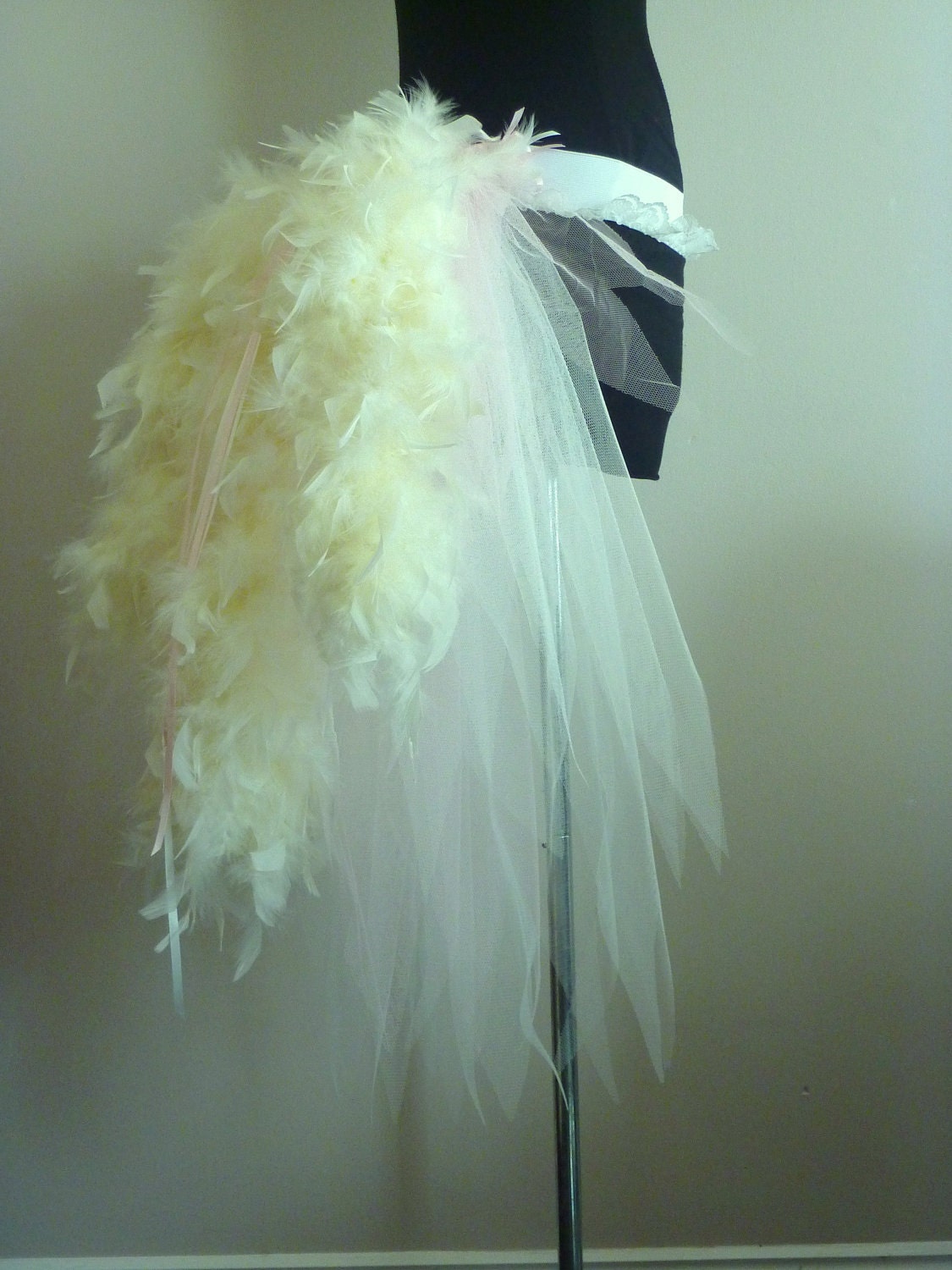 bustle belt