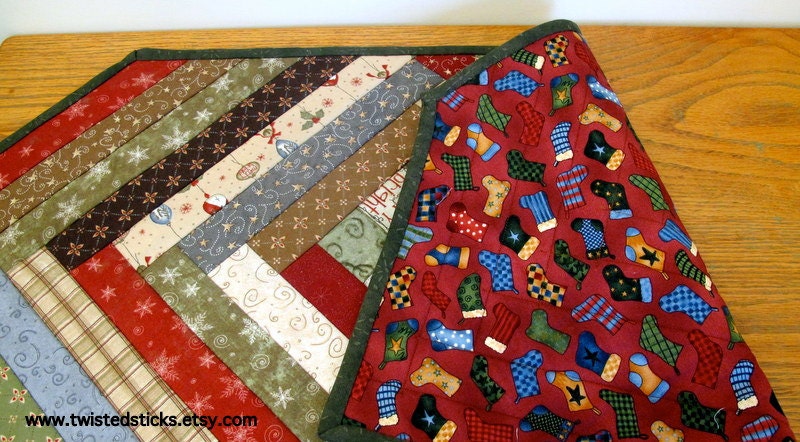Quilted Table Runner, patchwork Quilted Table Runner, Winter Table Runner