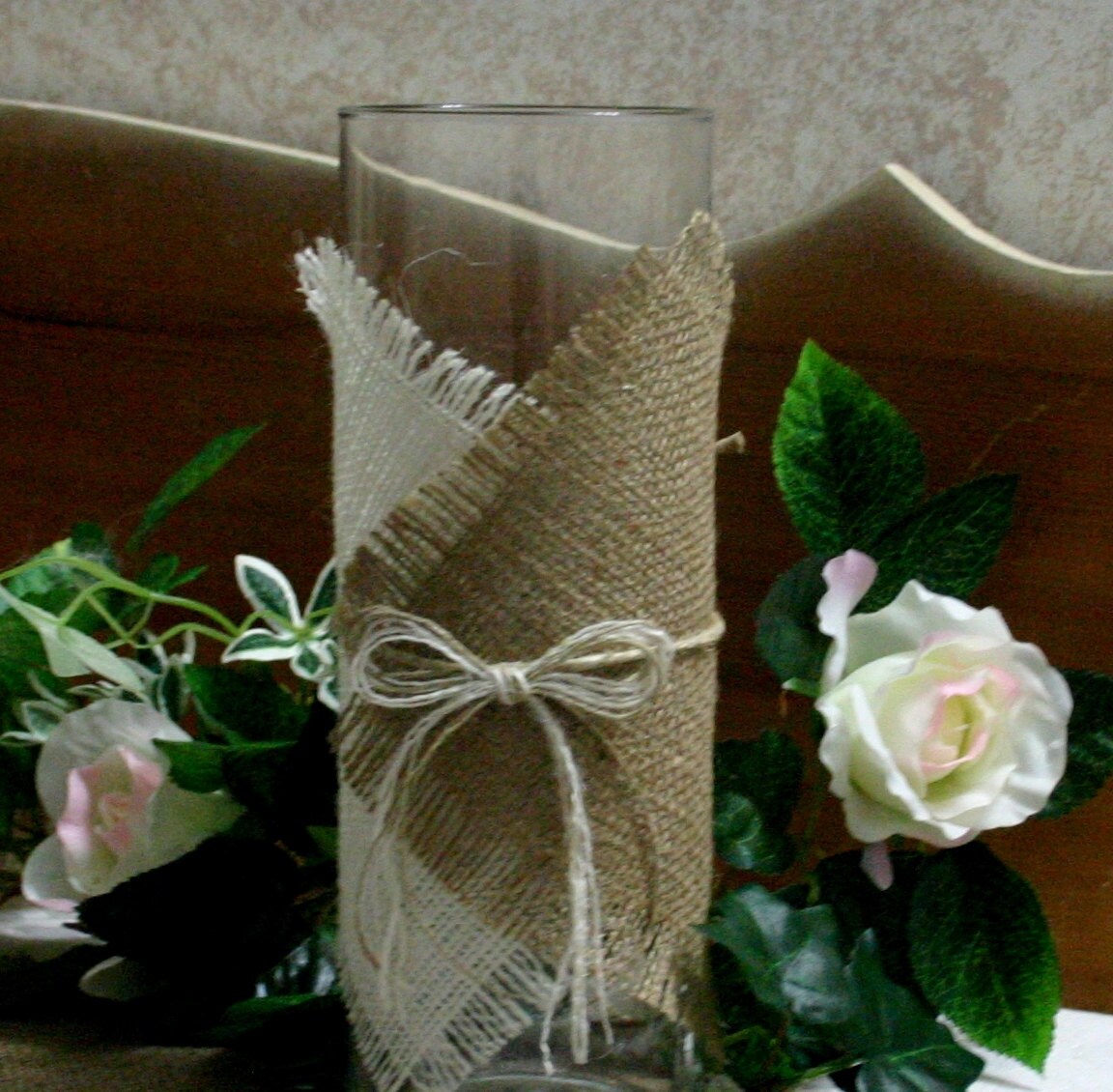 tables centerpiece on Pinterest Burlap Wedding Centerpieces, Bread