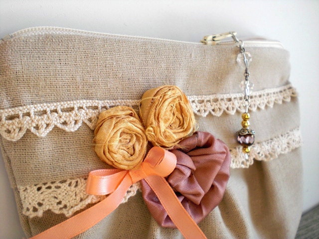 Handmade cottage chic zipper bag / stone beige linen / yellow dupioni silk / dusty pink / vintage lace / cotton print / for her