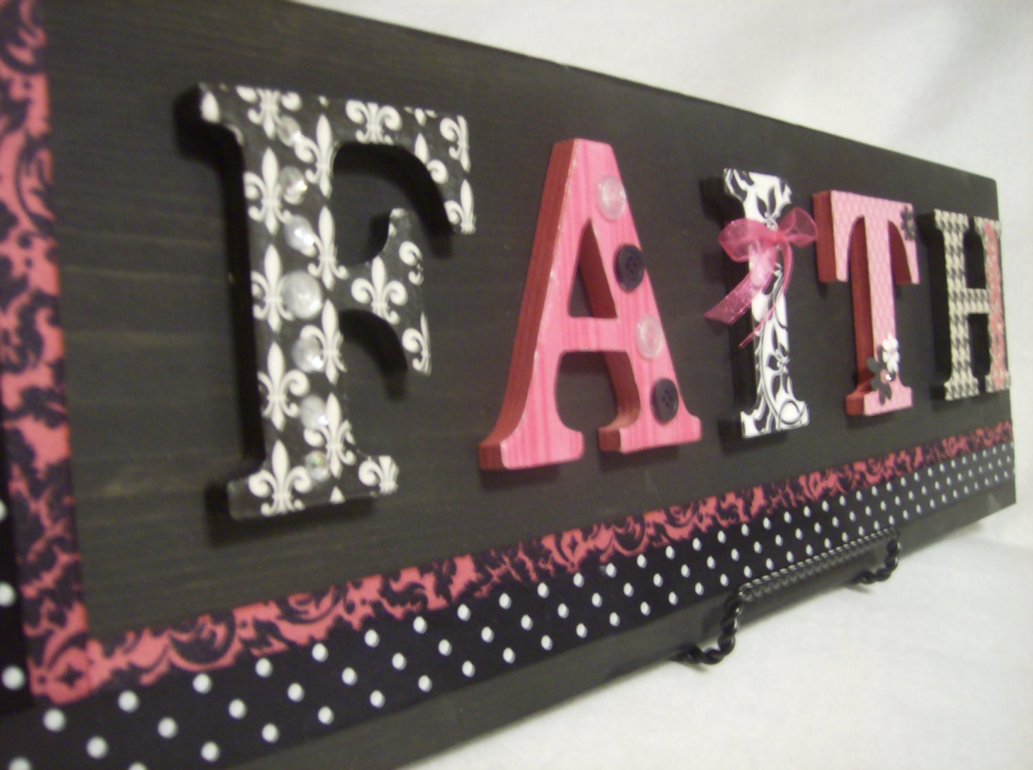 Pink Black Customized Name Sign Plaque - Personalized Name Sign - Wall Hanging - Baby Kids Personalized Customized Nursery Name Plaque Art