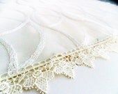 cream table cloth-decorative-livingroom-side table- ivory cream  lace elegant chic- spring summer home gift,house textile,tableware