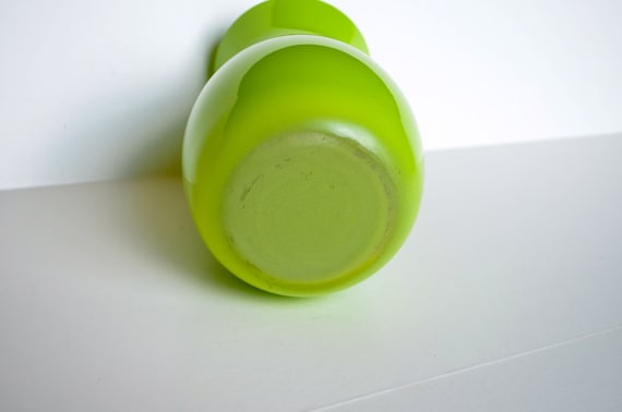 Lime Retro Modern Green Vintage glass vase-houseware home decor flower vase