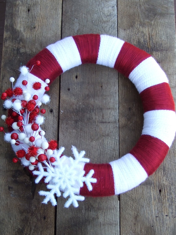 15" Christmas Candy Cane wreath with snowflake