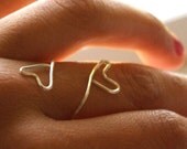Heart Wire Ring - Silver