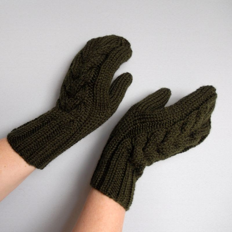 Beautiful Handmade Knit Mittens. Choose your colour.