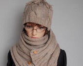 Beautiful Handmade Knit Hat and Scarf plus FREE GLOVES. Choose your colour