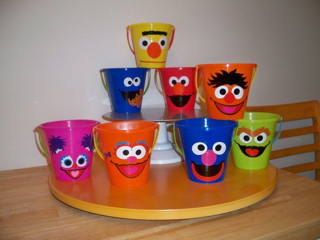 SESAME STREET BIRTHDAY party favor pails (price is per pail) Il_170x135
