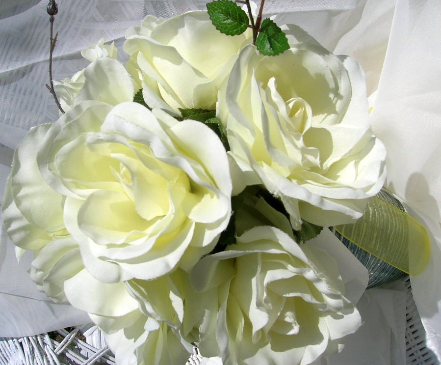 Ivory Bouquet