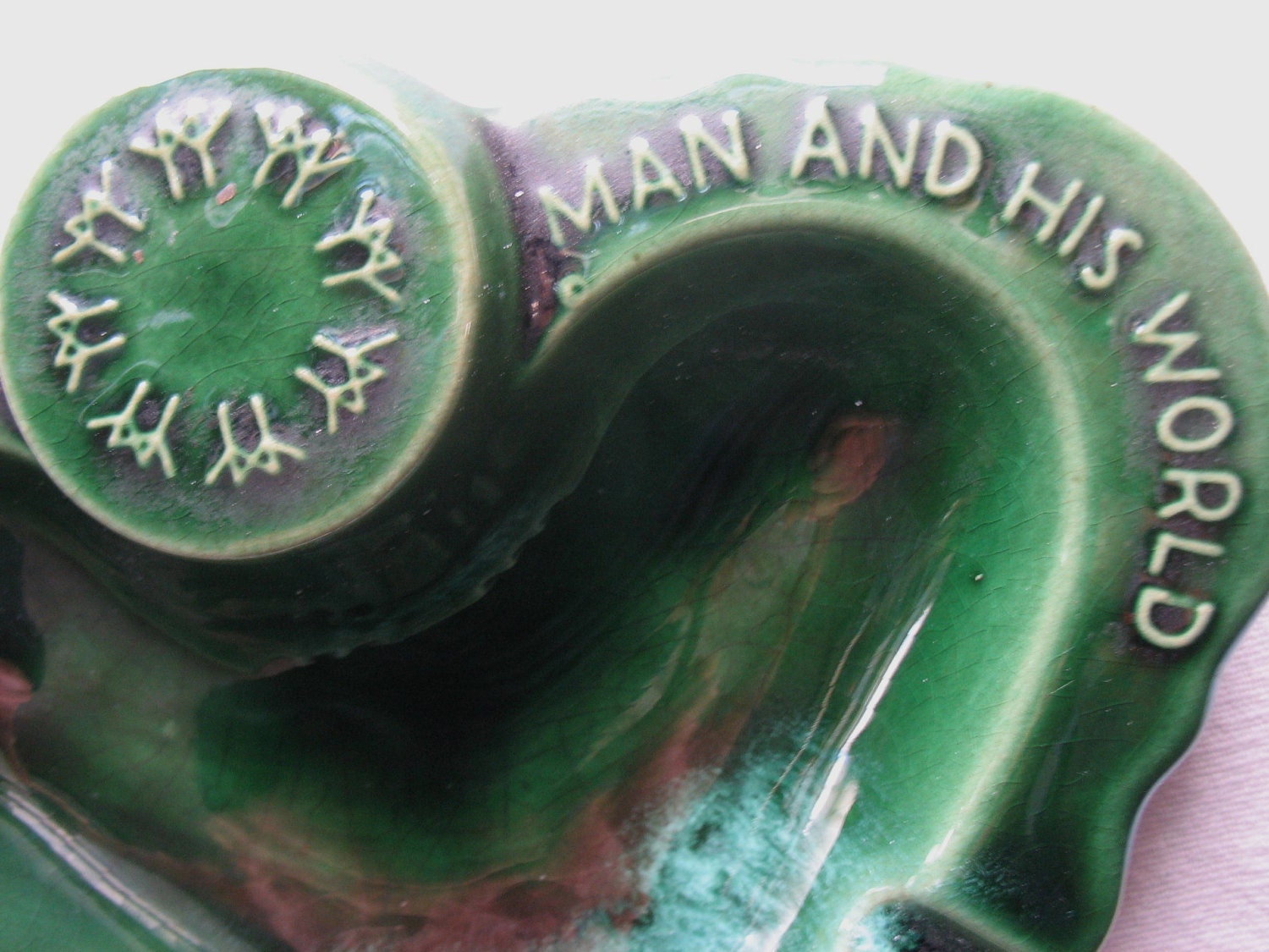 Expo '67 Terre Des Hommes Man and His World Montreal Ashtray Beauce Canada Green Ceramic Beauceware