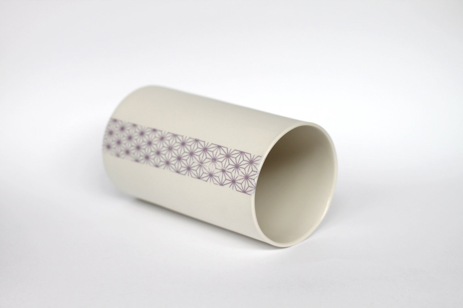 porcelain vase (japanese blue print II)