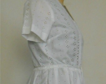 casual white cotton wedding dresses