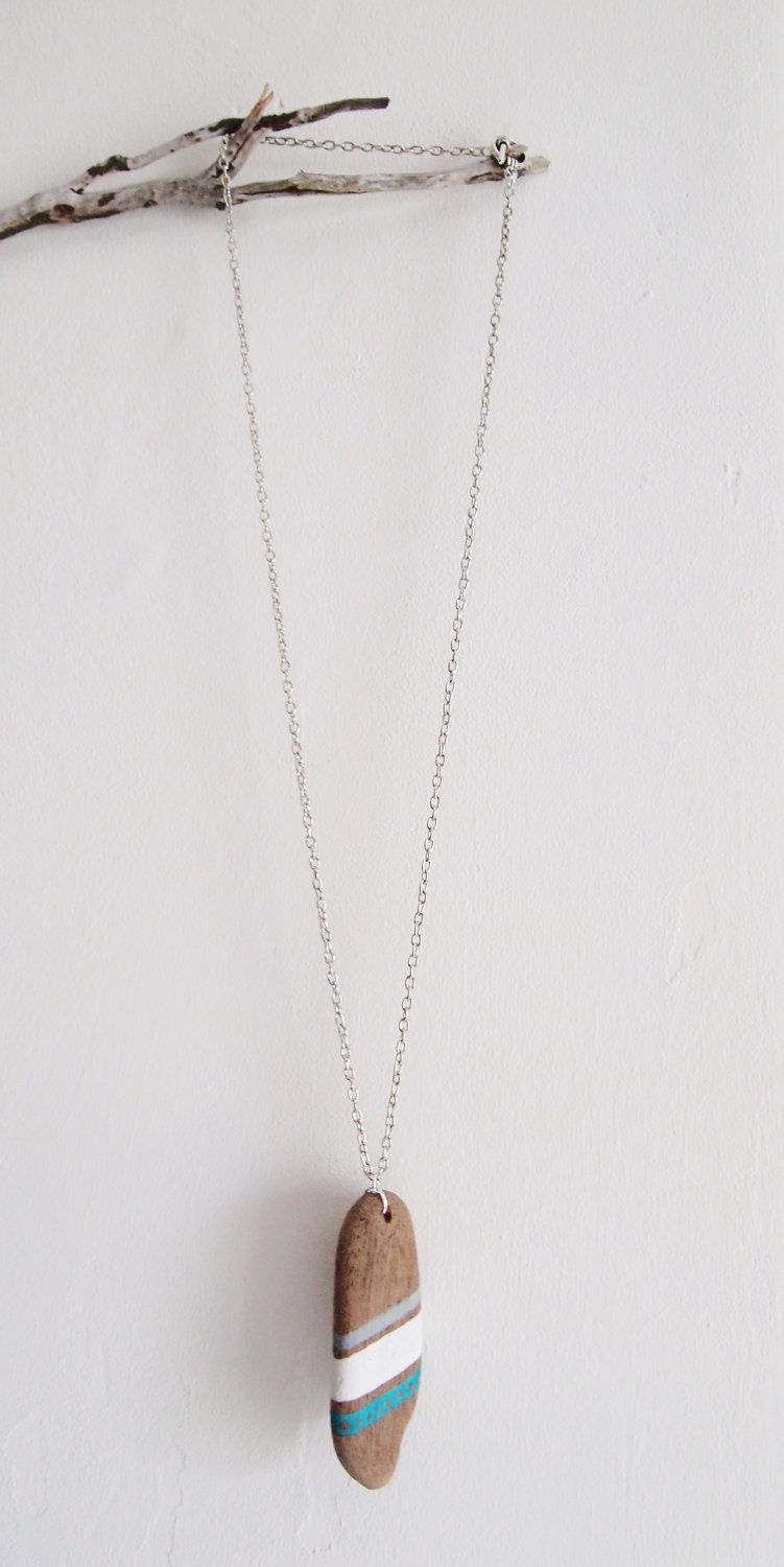 Driftwood Necklace, blue, white and grey patterns