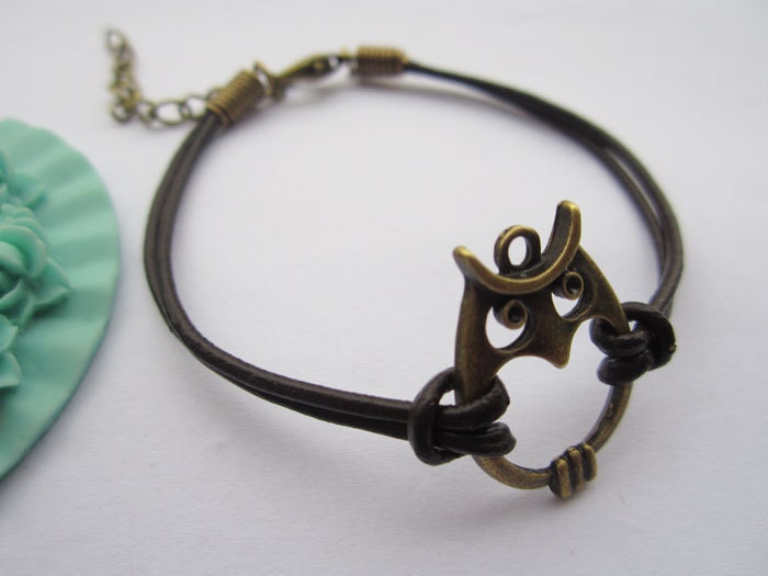 bracelet--antique bronze lovely owl bracelet,alloy chain bracelet
