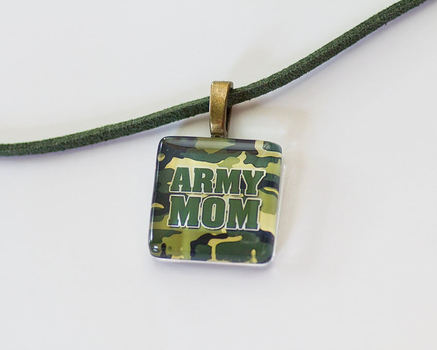 ON SALE -Army Mom Pendant Military Pendant Army Mom - Green - Support Our Troops - Glass Photo Pendant - In Stock