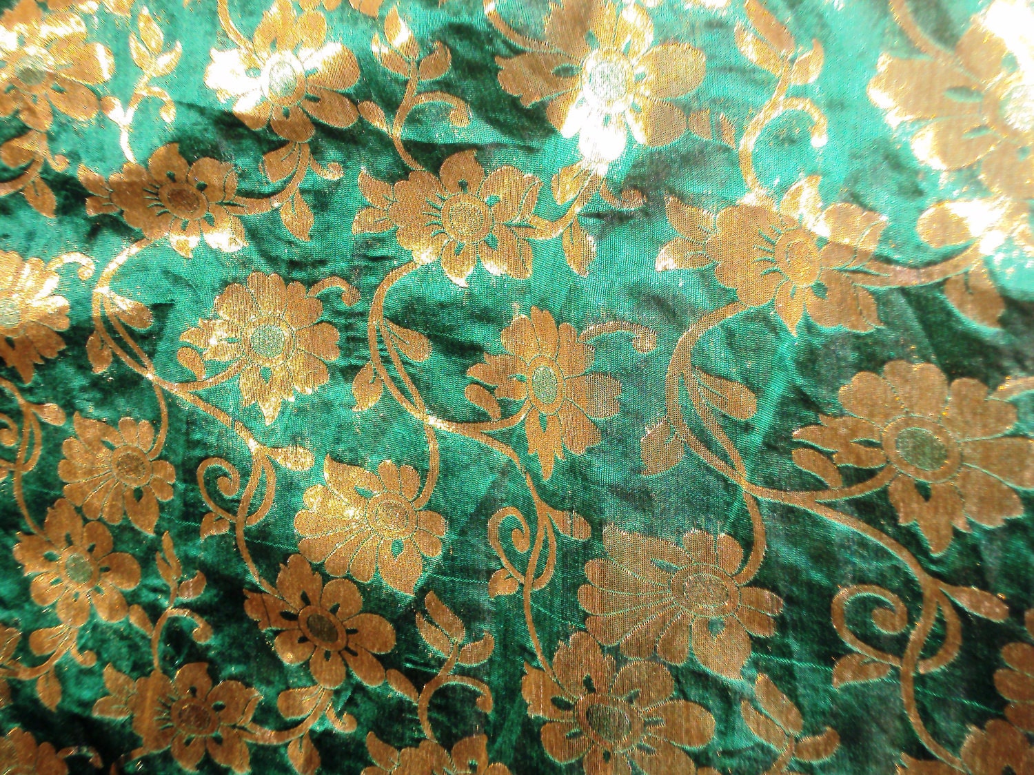 Green With Golden Floral Chanderi Cotton Silk Fabric Fat Quarter India