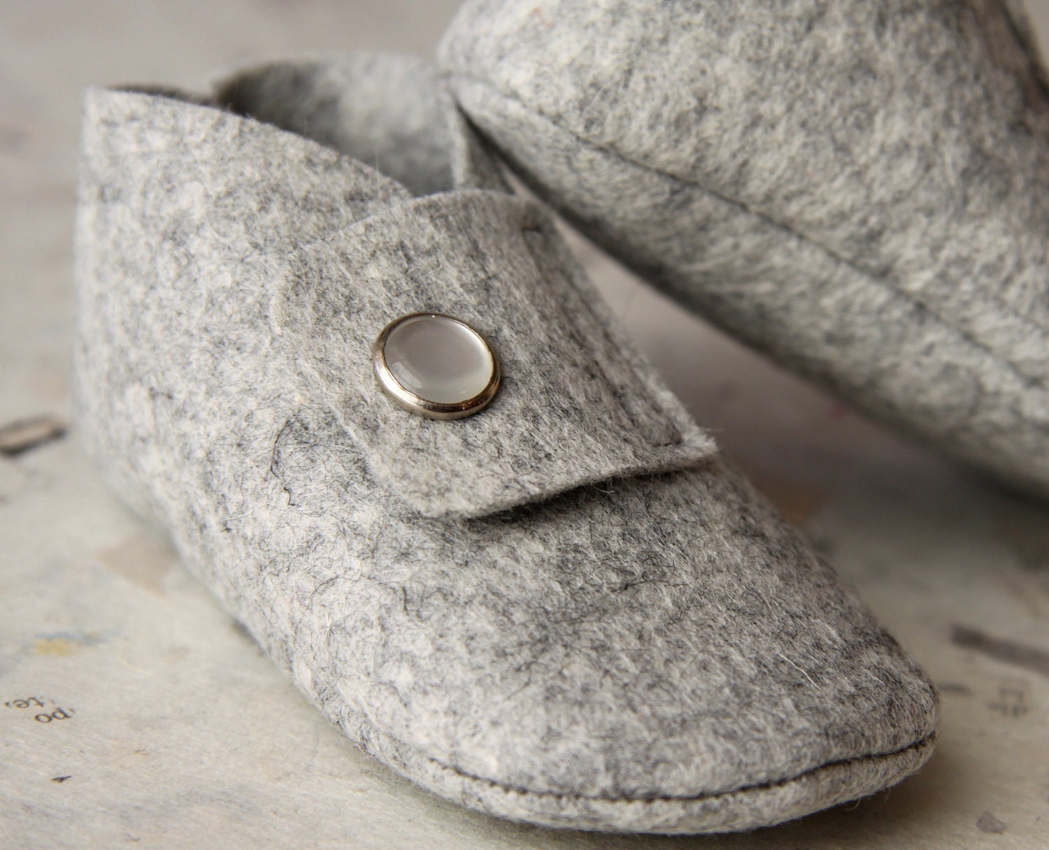 BABY FELT SHOES Boy and Girl - Newborn also available - Natural Grey 100% Wool Felt shoes