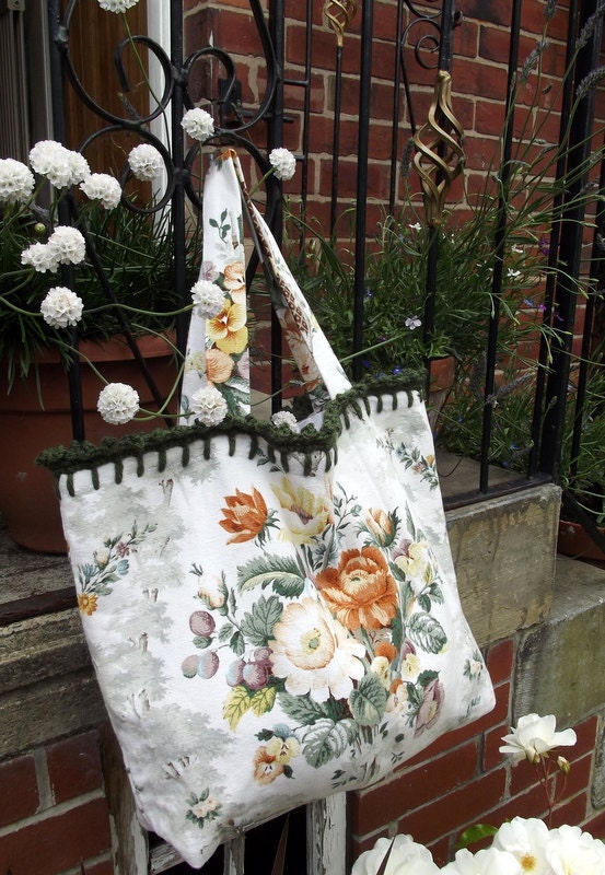 womans  floral tote bag purse vintage sanderson fabric with crochet handmade folk bohemian summer beach