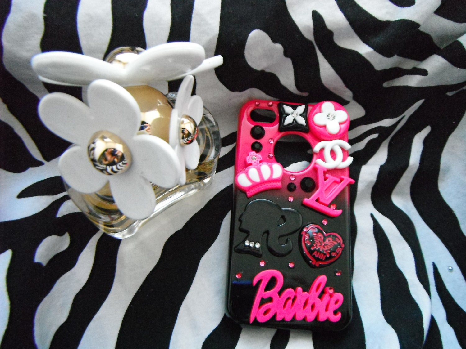 Pink  barbie Lv fashion case 4G